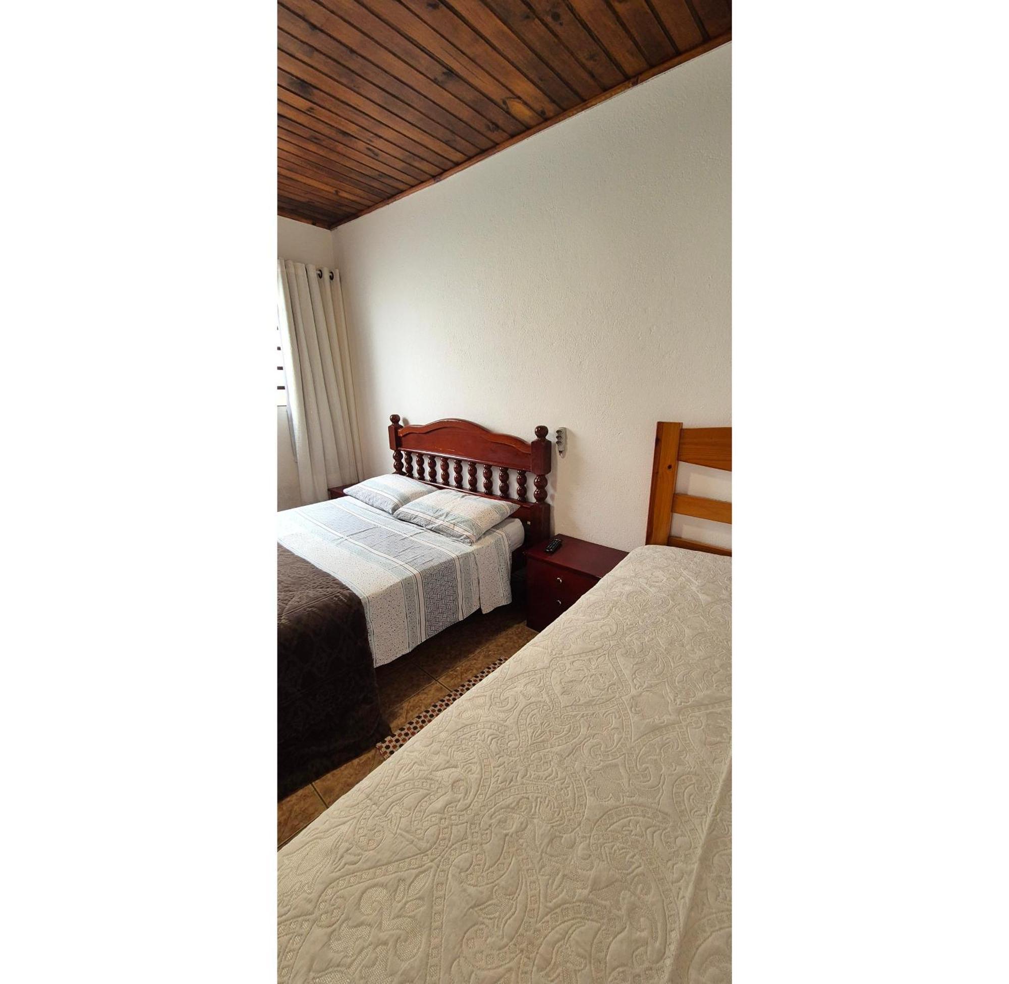 Kitnet Perto Da Rodoviaria Campos Do Jordao Apartment Exterior photo